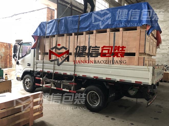 免熏蒸出国木箱